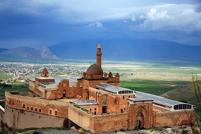 Ağrı İshak Paşa Sarayı