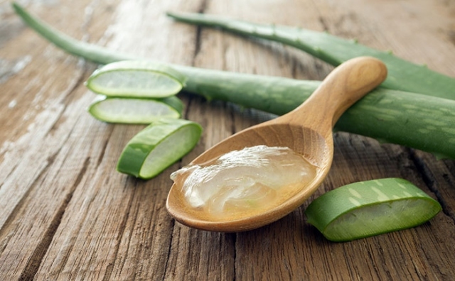 Aloe Vera Jeli Maskesi