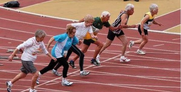 Atletler Niçin Saat Yönünün Aksine Koşuyor?