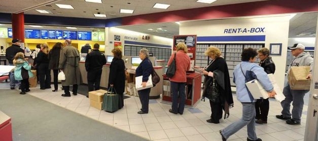 İngilizce Postanede - At the Post Office