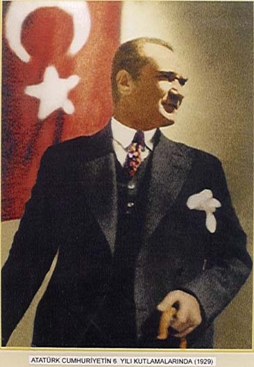 Atatürk Cumhuriyetin 6. Yıl Kutlamalarında - 1929