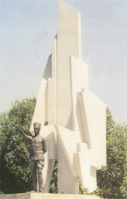 Atatürk Dumlupınar Anıtı
