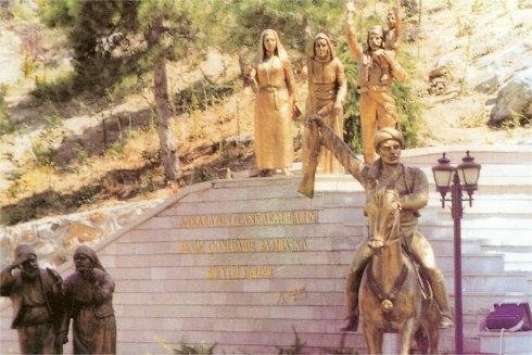 Atatürk Seymenler Anıtı