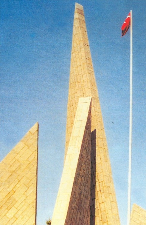 Atatürk Zafertepe Anıtı