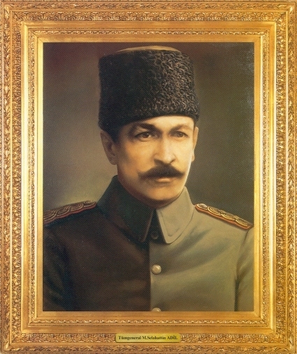 Tümgeneral M.Selahattin ADİL